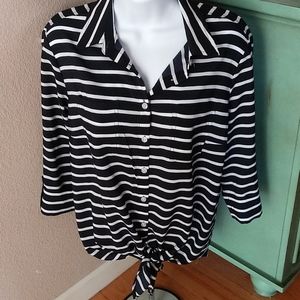 Jones New York Signature striped blouse si…